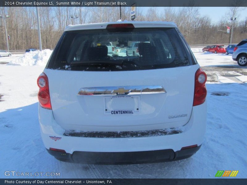 Summit White / Light Titanium/Jet Black 2014 Chevrolet Equinox LS