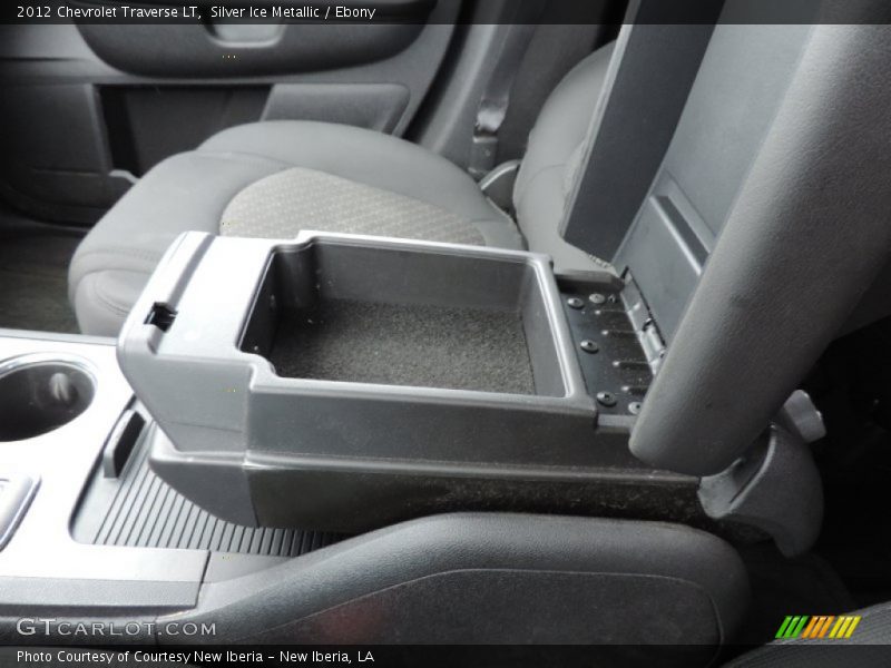Silver Ice Metallic / Ebony 2012 Chevrolet Traverse LT