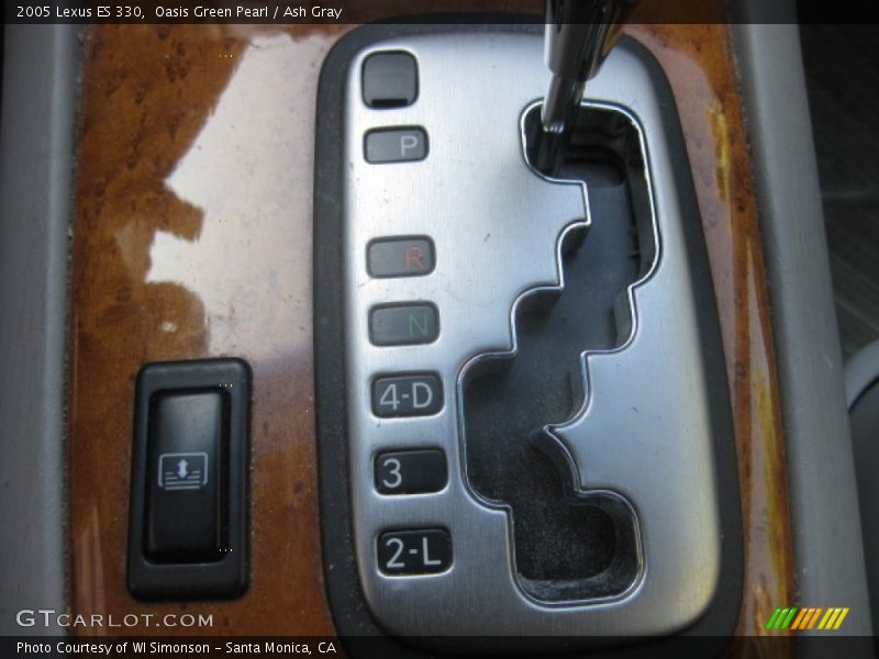 Oasis Green Pearl / Ash Gray 2005 Lexus ES 330