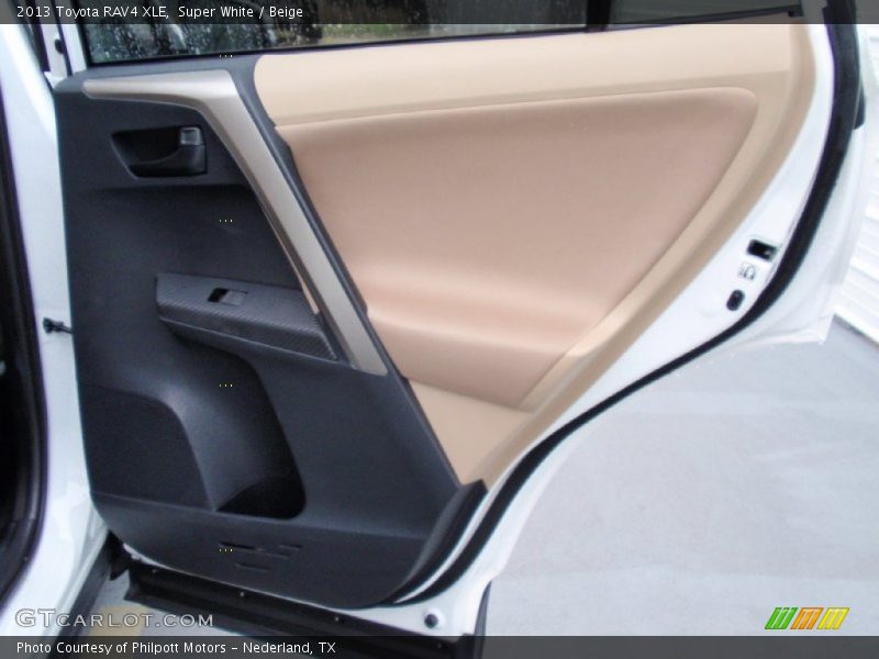 Super White / Beige 2013 Toyota RAV4 XLE