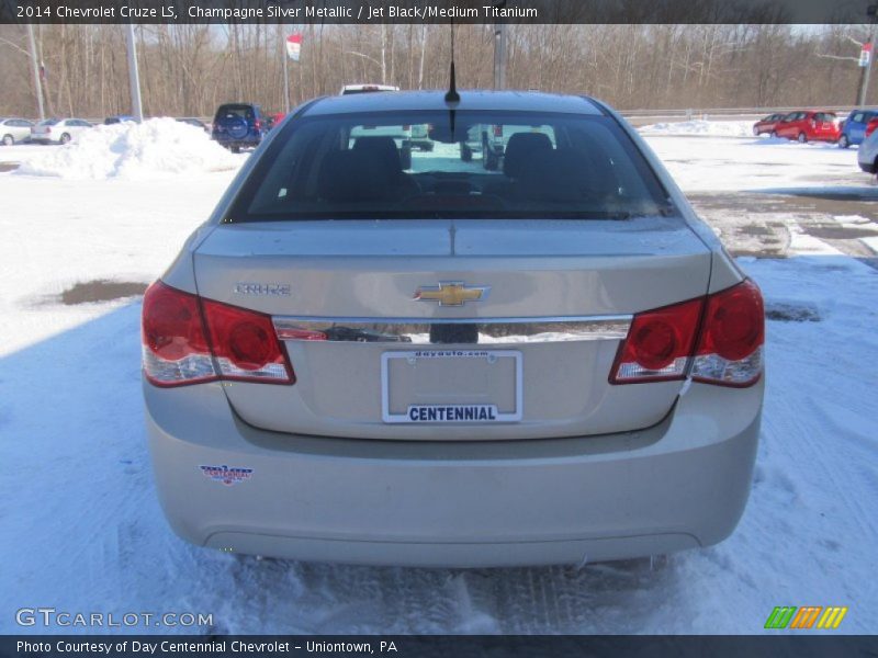 Champagne Silver Metallic / Jet Black/Medium Titanium 2014 Chevrolet Cruze LS