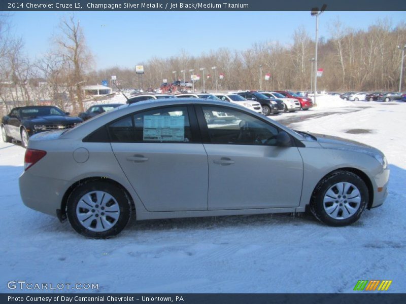 Champagne Silver Metallic / Jet Black/Medium Titanium 2014 Chevrolet Cruze LS