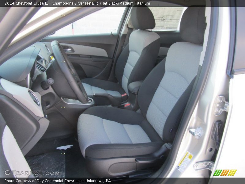 Champagne Silver Metallic / Jet Black/Medium Titanium 2014 Chevrolet Cruze LS