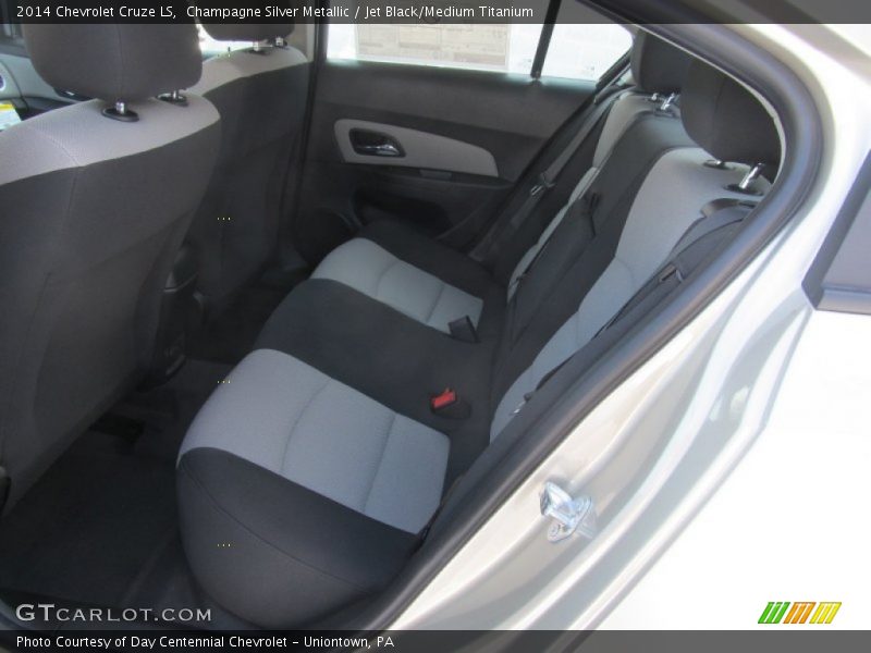 Champagne Silver Metallic / Jet Black/Medium Titanium 2014 Chevrolet Cruze LS
