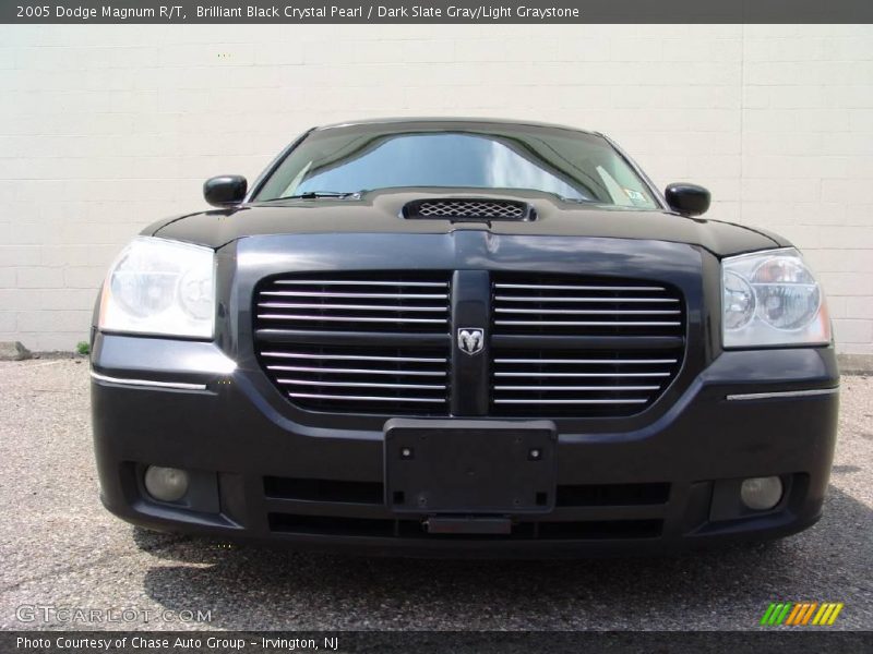 Brilliant Black Crystal Pearl / Dark Slate Gray/Light Graystone 2005 Dodge Magnum R/T