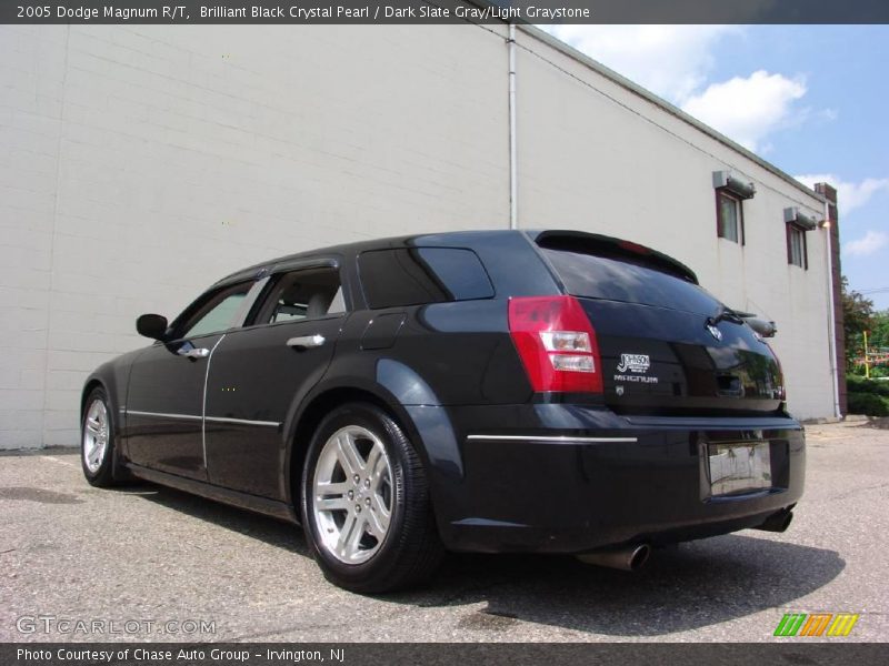 Brilliant Black Crystal Pearl / Dark Slate Gray/Light Graystone 2005 Dodge Magnum R/T