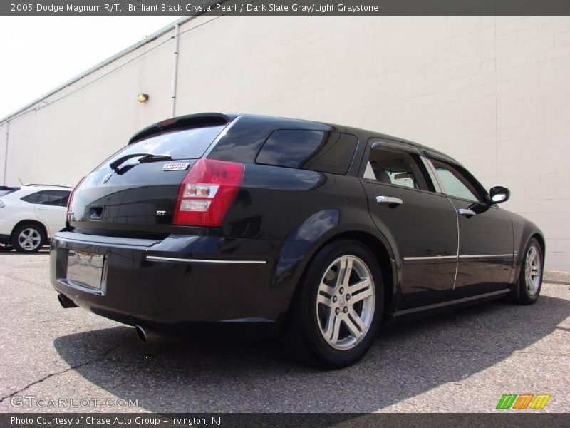 Brilliant Black Crystal Pearl / Dark Slate Gray/Light Graystone 2005 Dodge Magnum R/T