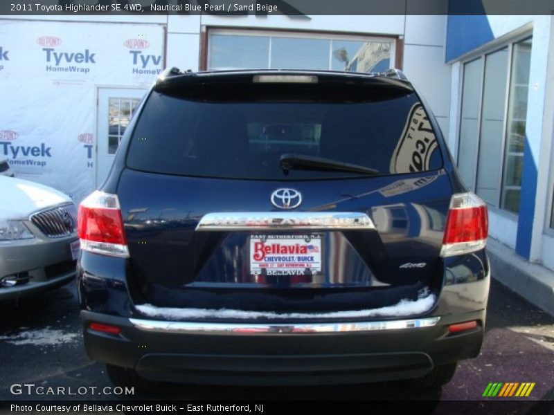 Nautical Blue Pearl / Sand Beige 2011 Toyota Highlander SE 4WD