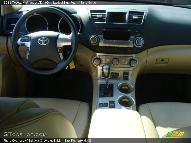 Nautical Blue Pearl / Sand Beige 2011 Toyota Highlander SE 4WD