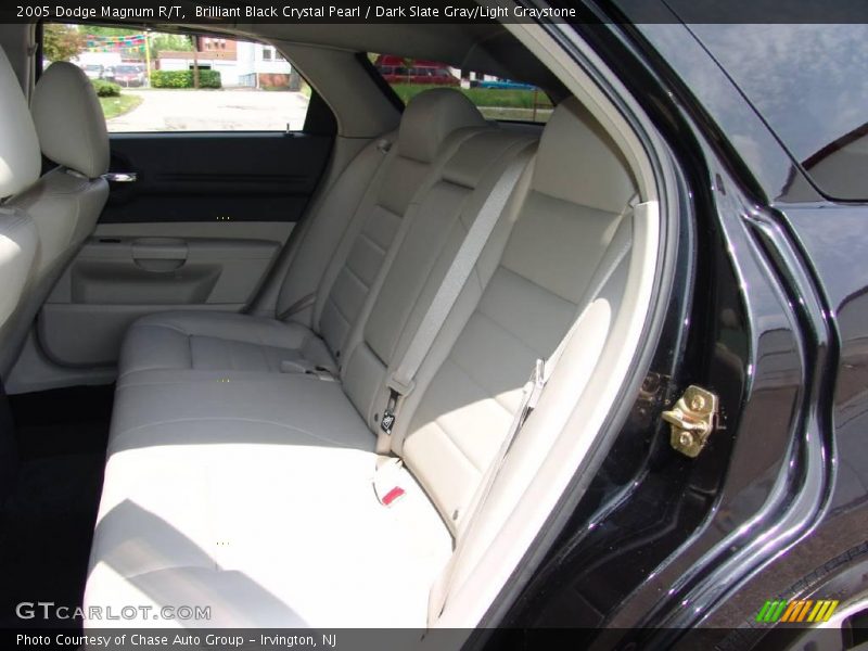Brilliant Black Crystal Pearl / Dark Slate Gray/Light Graystone 2005 Dodge Magnum R/T