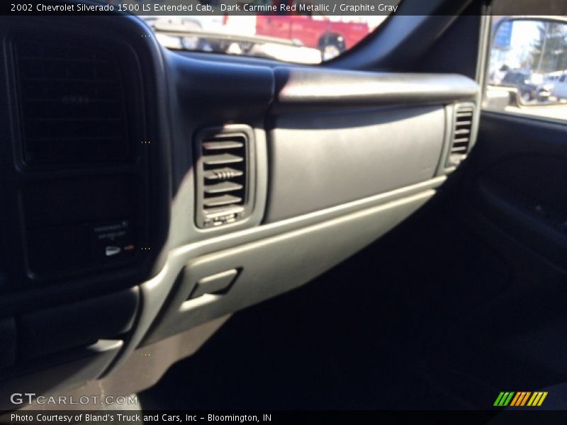 Dark Carmine Red Metallic / Graphite Gray 2002 Chevrolet Silverado 1500 LS Extended Cab