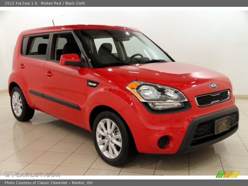 Molten Red / Black Cloth 2013 Kia Soul 1.6