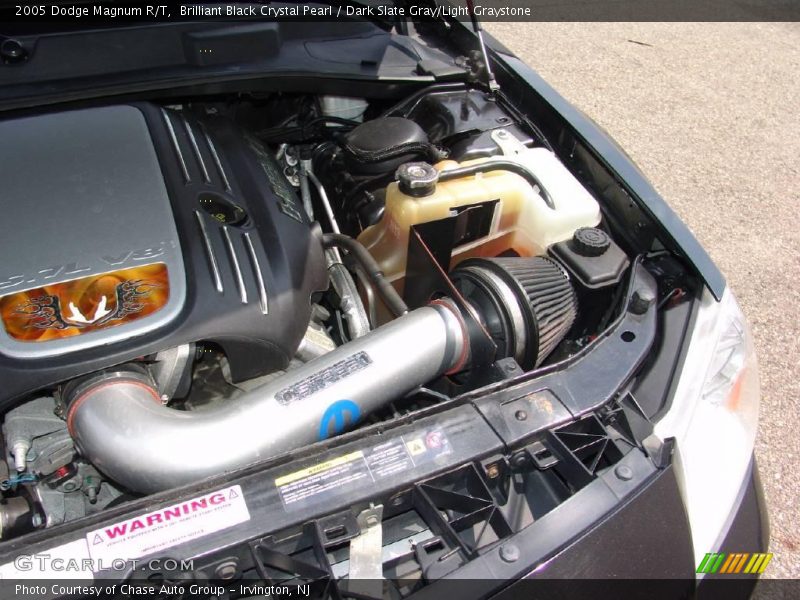 Brilliant Black Crystal Pearl / Dark Slate Gray/Light Graystone 2005 Dodge Magnum R/T
