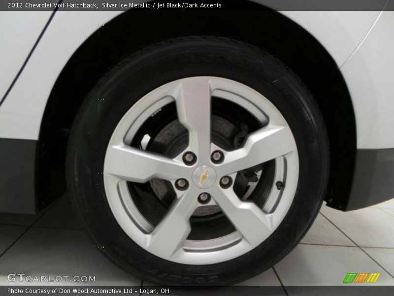Silver Ice Metallic / Jet Black/Dark Accents 2012 Chevrolet Volt Hatchback