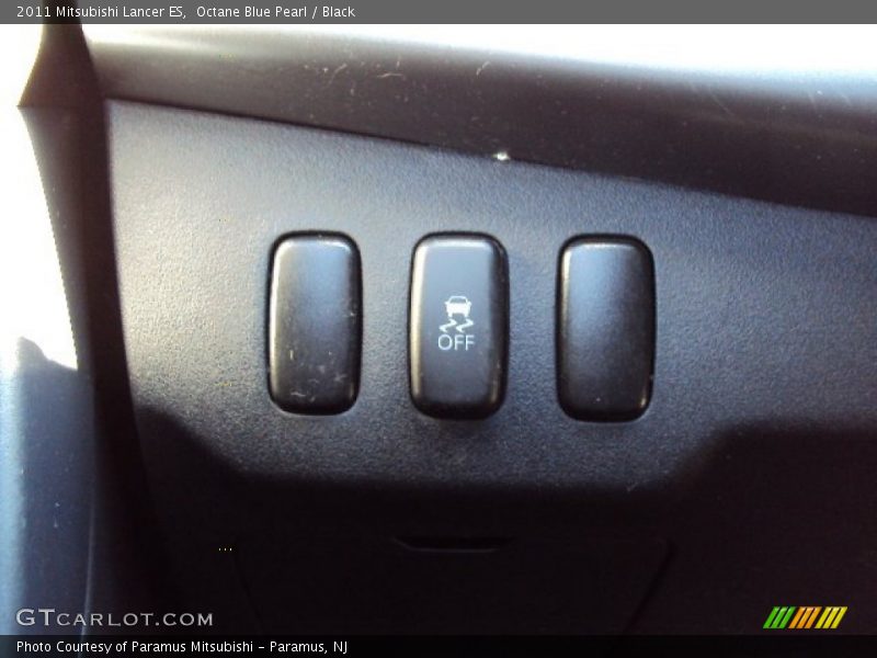 Octane Blue Pearl / Black 2011 Mitsubishi Lancer ES