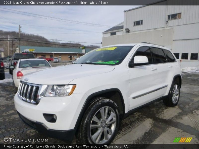 Bright White / Black 2013 Jeep Grand Cherokee Laredo X Package 4x4