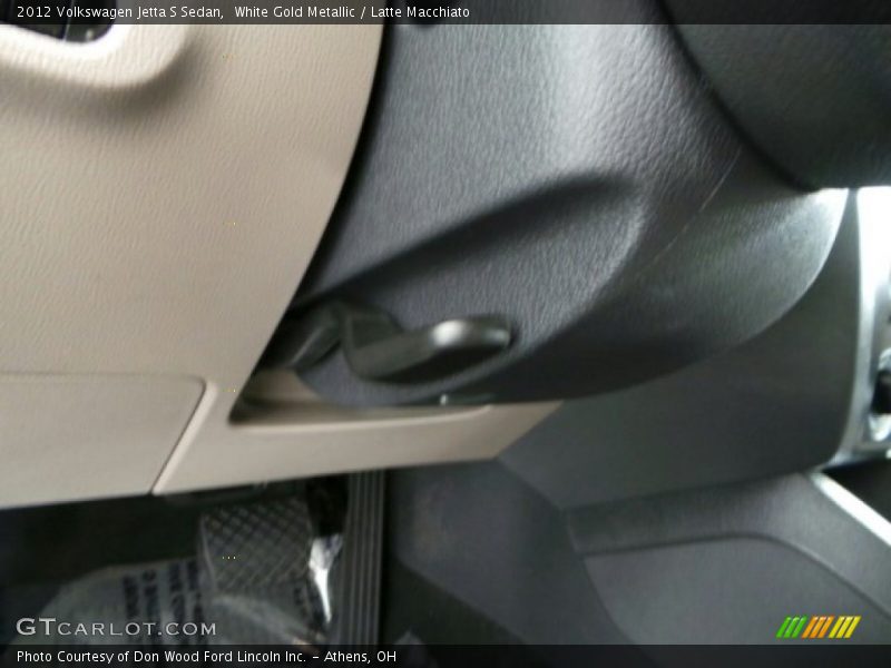 White Gold Metallic / Latte Macchiato 2012 Volkswagen Jetta S Sedan