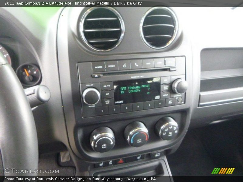 Bright Silver Metallic / Dark Slate Gray 2011 Jeep Compass 2.4 Latitude 4x4