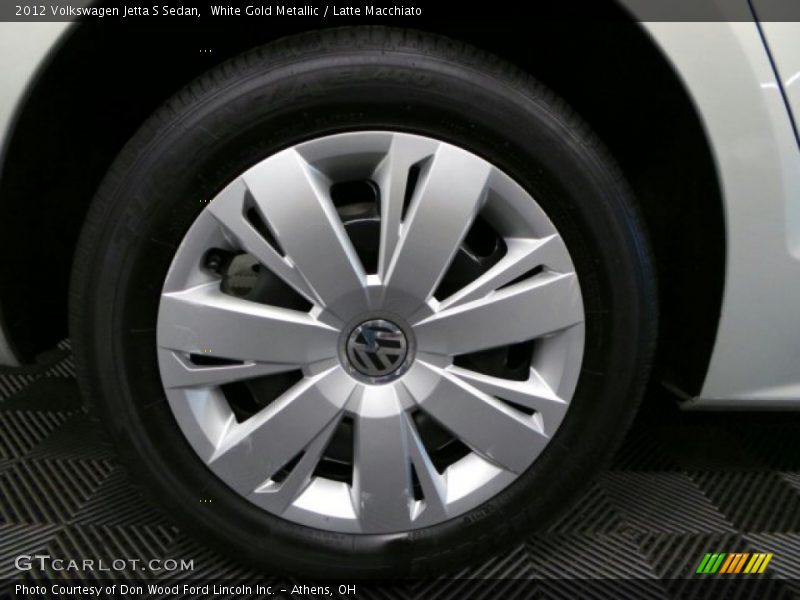 White Gold Metallic / Latte Macchiato 2012 Volkswagen Jetta S Sedan