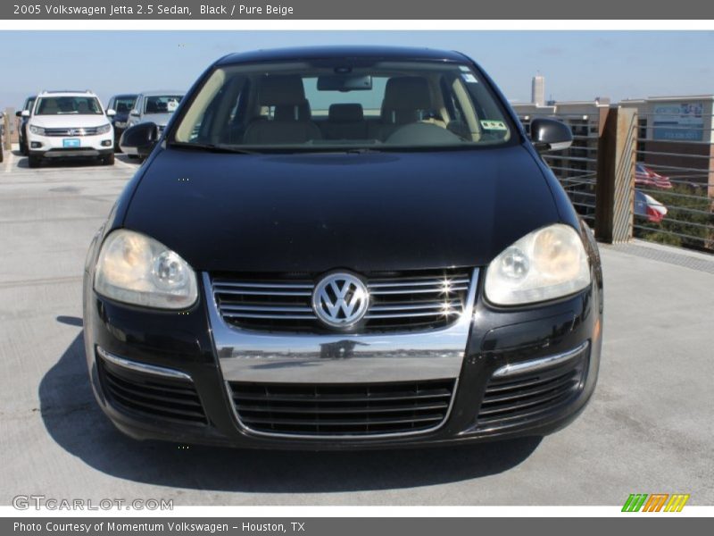 Black / Pure Beige 2005 Volkswagen Jetta 2.5 Sedan