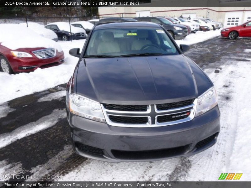 Granite Crystal Metallic / Black/Light Frost Beige 2014 Dodge Avenger SE