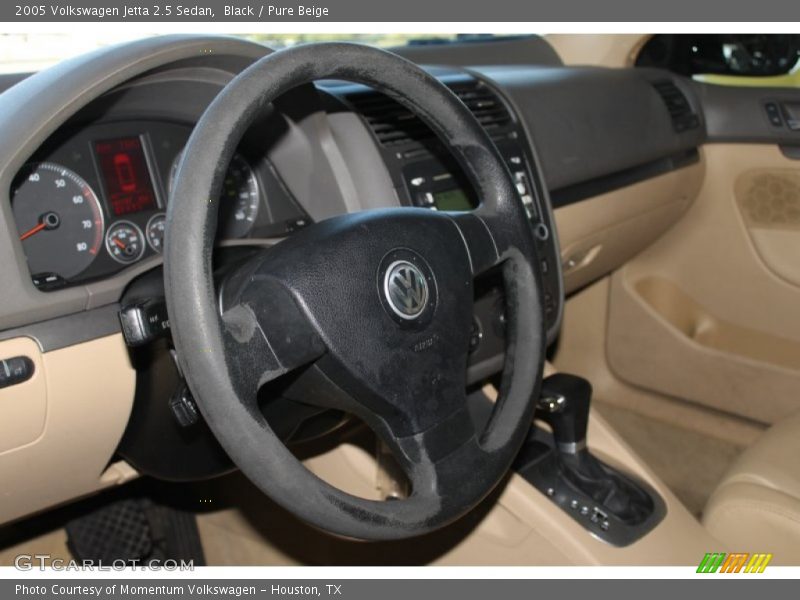 Black / Pure Beige 2005 Volkswagen Jetta 2.5 Sedan