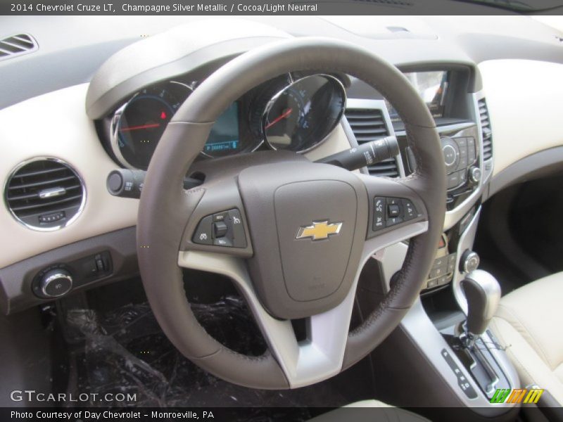 Champagne Silver Metallic / Cocoa/Light Neutral 2014 Chevrolet Cruze LT