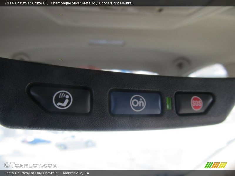 Champagne Silver Metallic / Cocoa/Light Neutral 2014 Chevrolet Cruze LT