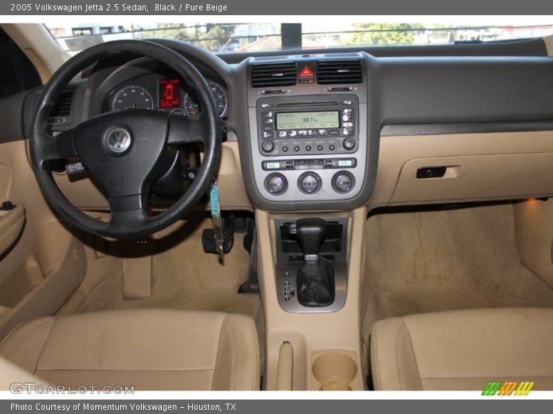 Black / Pure Beige 2005 Volkswagen Jetta 2.5 Sedan