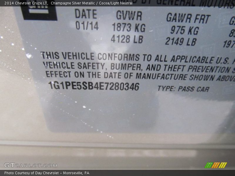 Champagne Silver Metallic / Cocoa/Light Neutral 2014 Chevrolet Cruze LT