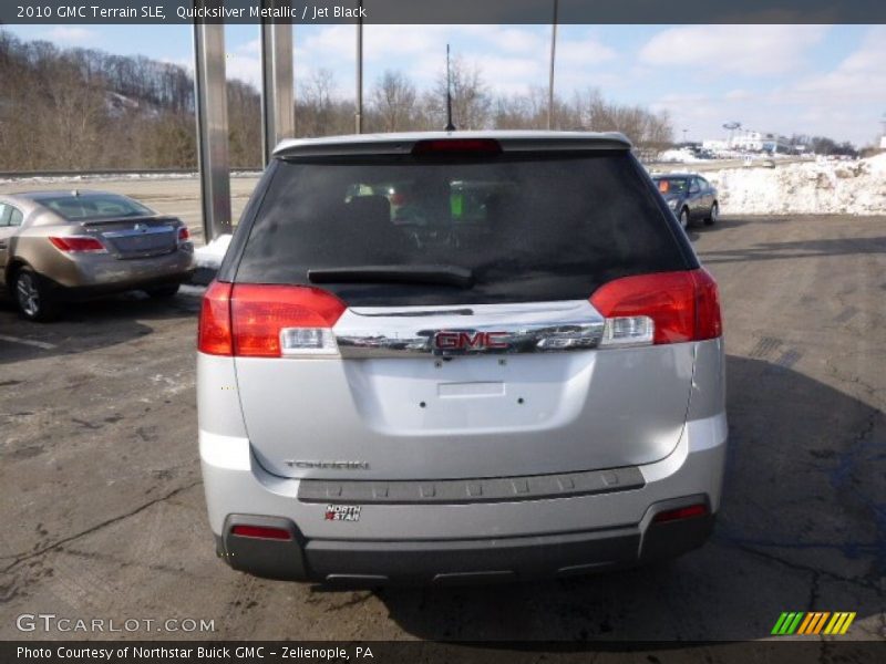 Quicksilver Metallic / Jet Black 2010 GMC Terrain SLE