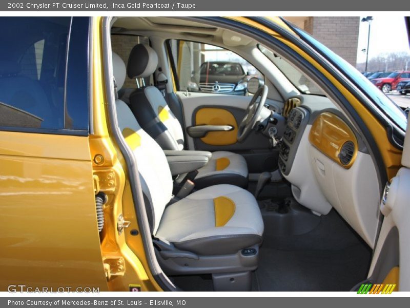 Inca Gold Pearlcoat / Taupe 2002 Chrysler PT Cruiser Limited