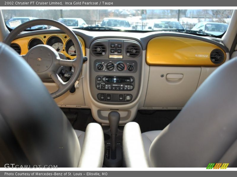 Inca Gold Pearlcoat / Taupe 2002 Chrysler PT Cruiser Limited