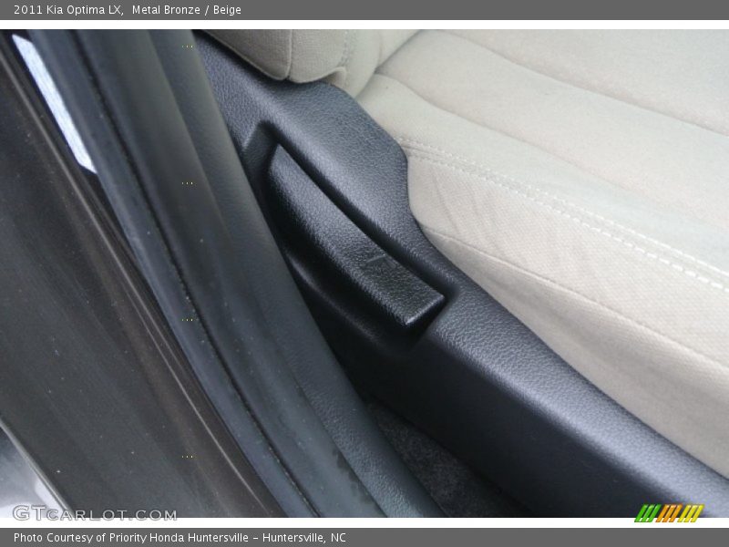 Metal Bronze / Beige 2011 Kia Optima LX