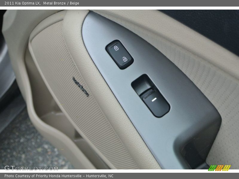 Metal Bronze / Beige 2011 Kia Optima LX