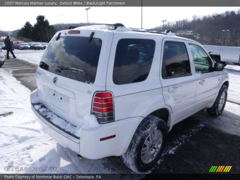 Oxford White / Black/Light Parchment 2007 Mercury Mariner Luxury