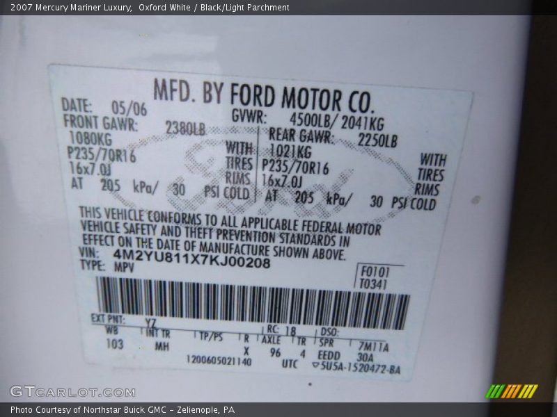 Oxford White / Black/Light Parchment 2007 Mercury Mariner Luxury