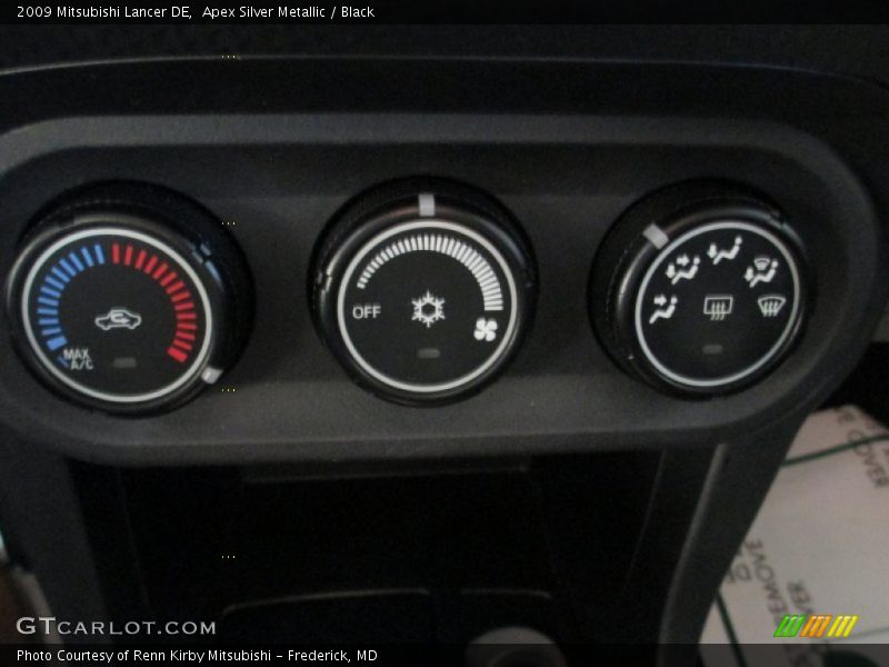 Apex Silver Metallic / Black 2009 Mitsubishi Lancer DE