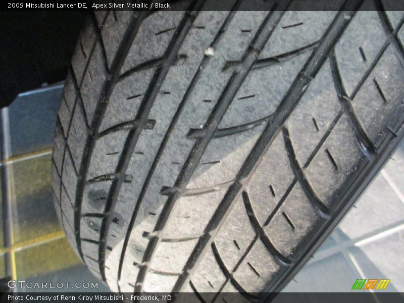 Apex Silver Metallic / Black 2009 Mitsubishi Lancer DE