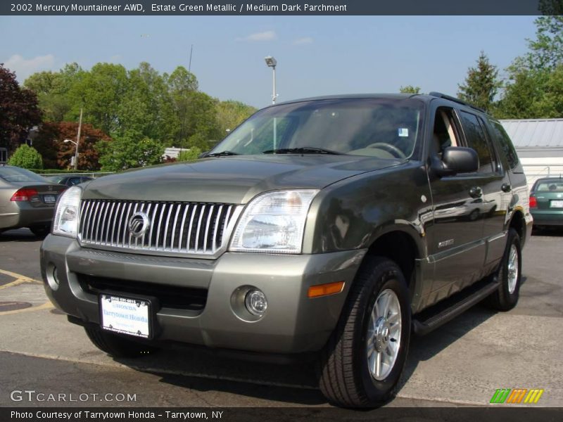 Estate Green Metallic / Medium Dark Parchment 2002 Mercury Mountaineer AWD