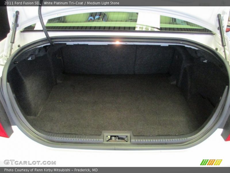 White Platinum Tri-Coat / Medium Light Stone 2011 Ford Fusion SEL