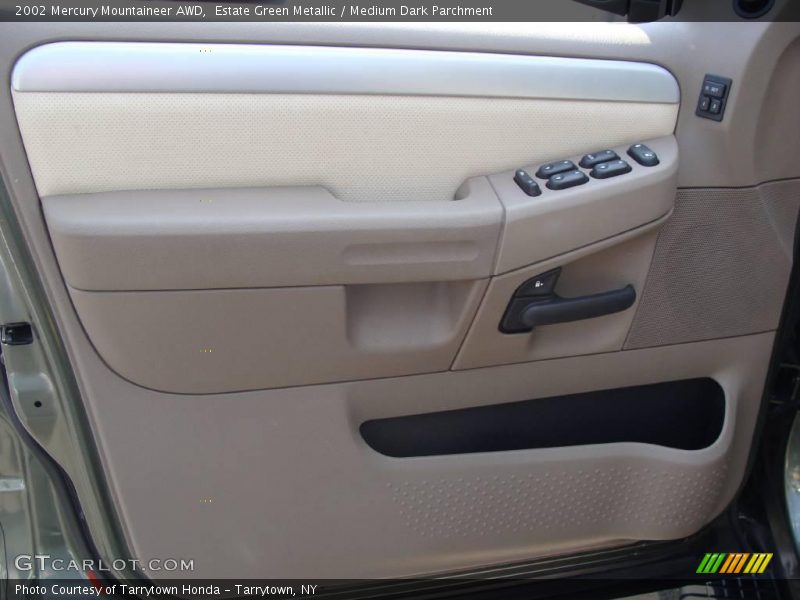 Estate Green Metallic / Medium Dark Parchment 2002 Mercury Mountaineer AWD