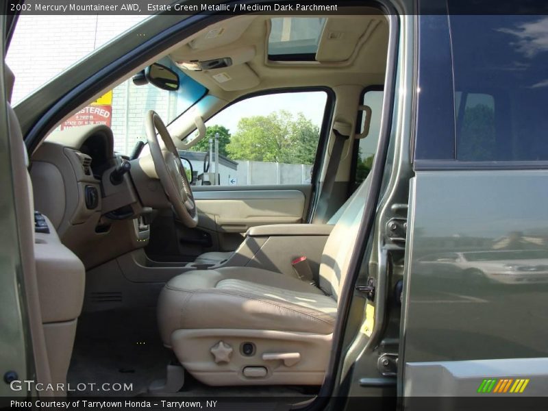 Estate Green Metallic / Medium Dark Parchment 2002 Mercury Mountaineer AWD