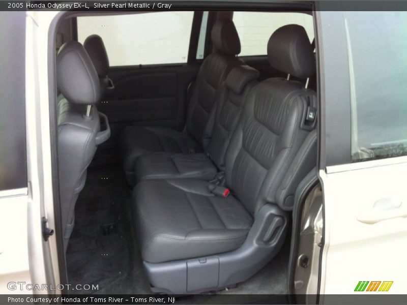Silver Pearl Metallic / Gray 2005 Honda Odyssey EX-L