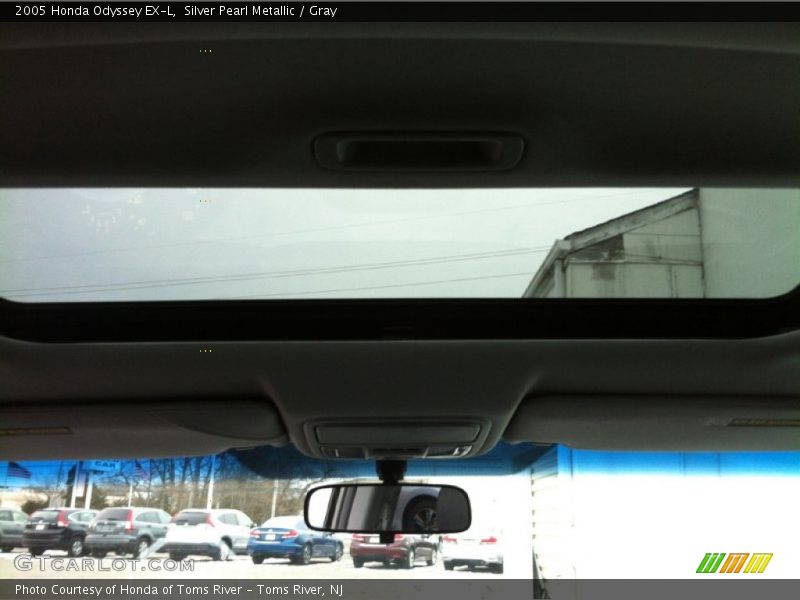 Silver Pearl Metallic / Gray 2005 Honda Odyssey EX-L