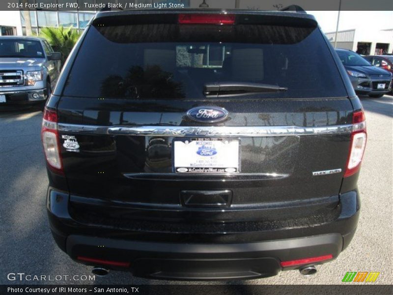 Tuxedo Black / Medium Light Stone 2014 Ford Explorer FWD