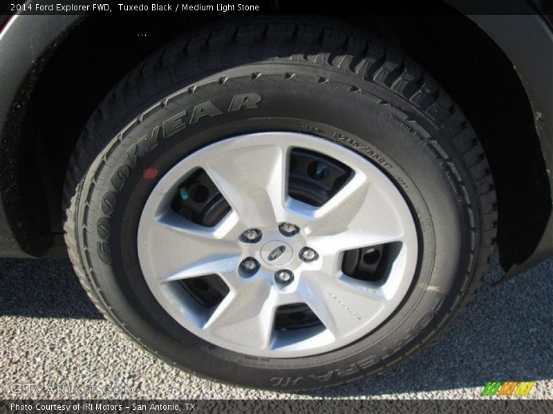 Tuxedo Black / Medium Light Stone 2014 Ford Explorer FWD