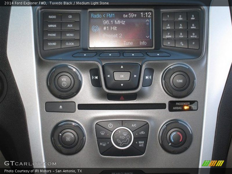 Tuxedo Black / Medium Light Stone 2014 Ford Explorer FWD