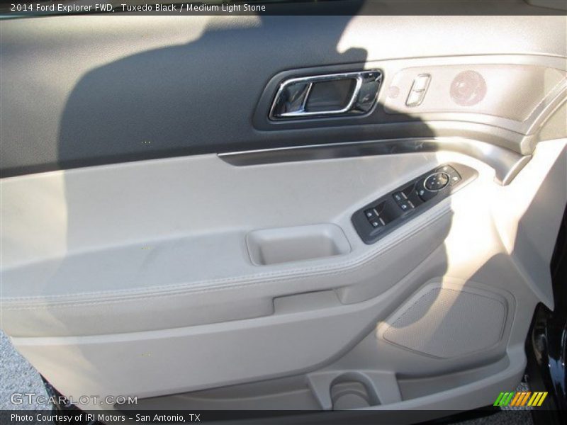 Tuxedo Black / Medium Light Stone 2014 Ford Explorer FWD