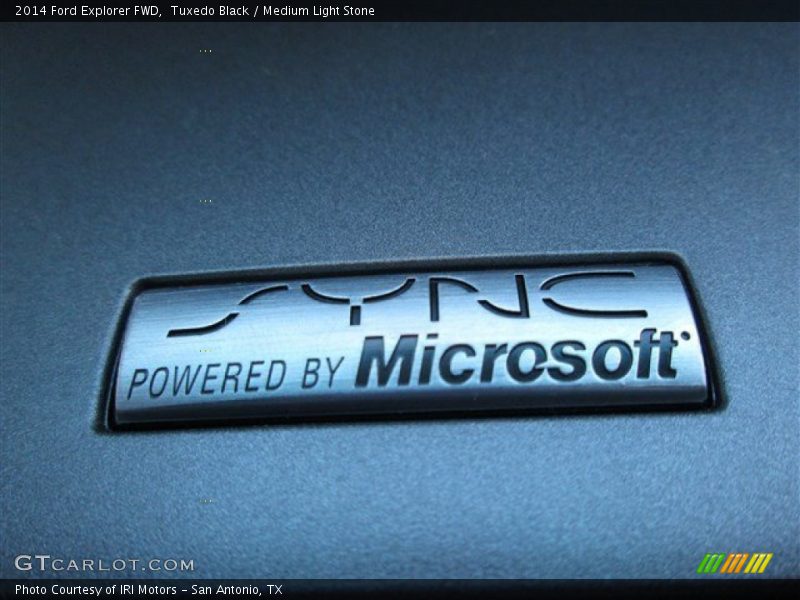 Tuxedo Black / Medium Light Stone 2014 Ford Explorer FWD